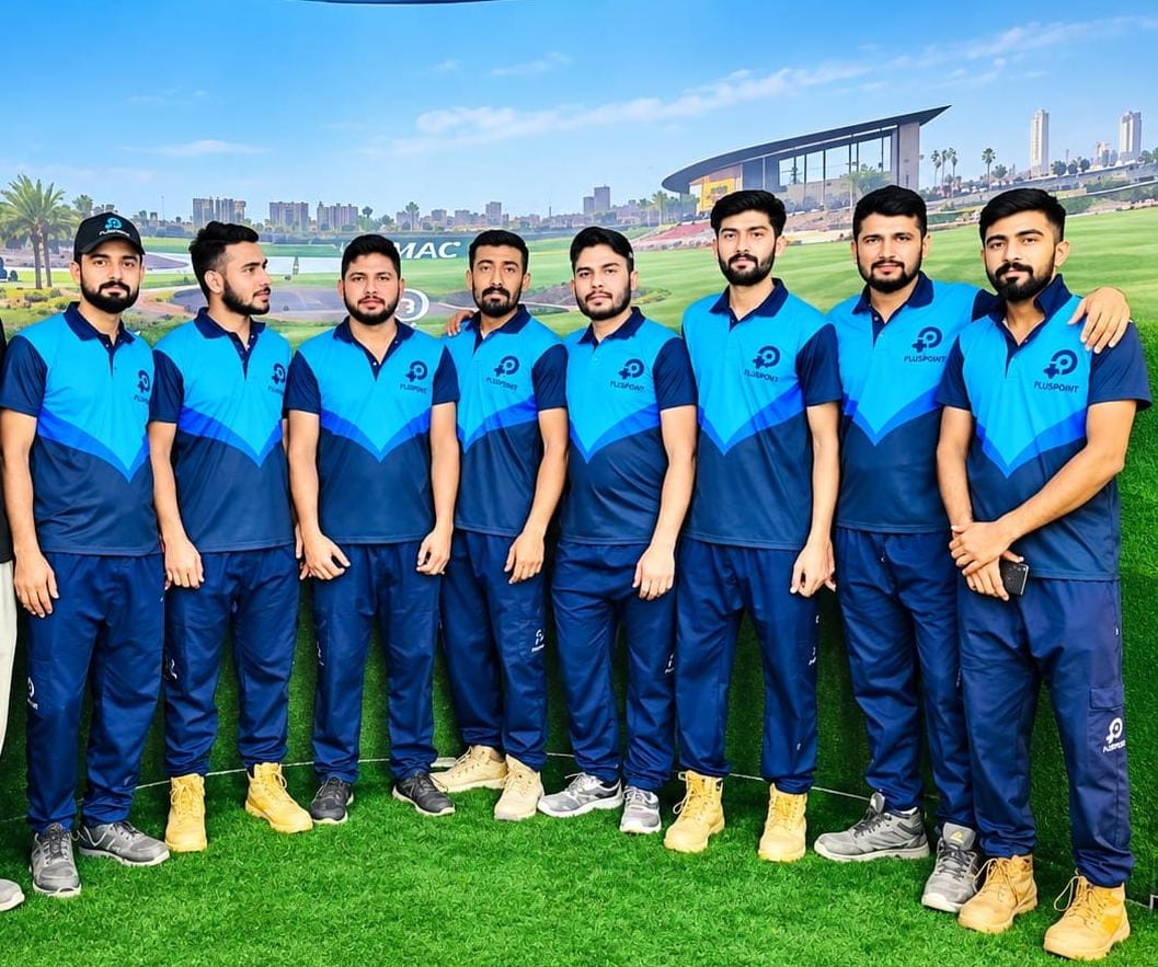 Pluspoint professional crew wearing company uniforms in Saudi Arabia